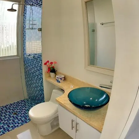 Apartment Apartamento Con Balcon P6 Frente Al Mar Con Aire Acondicionado Y Wifi *